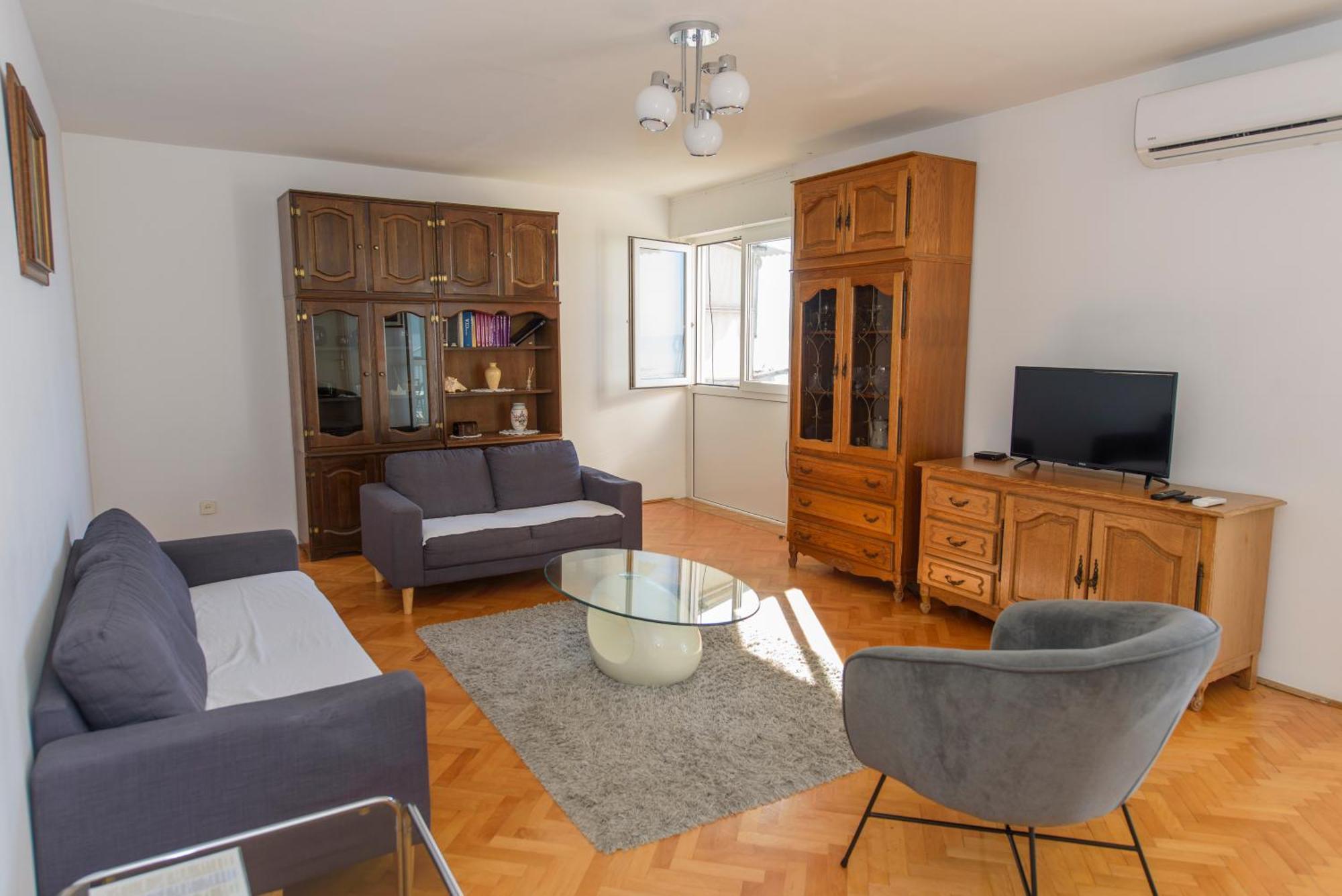 Sunny Apartment Omiš Extérieur photo