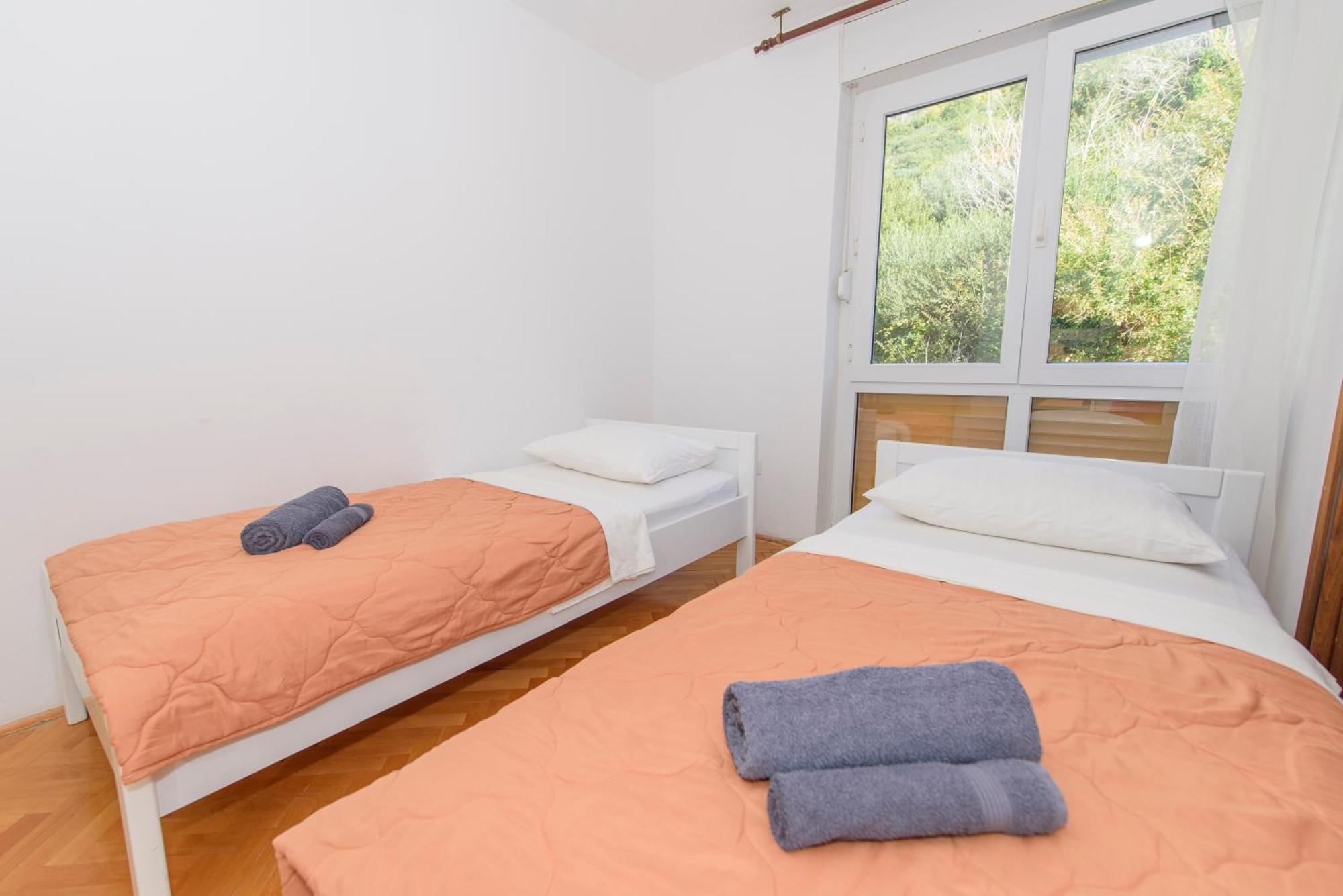 Sunny Apartment Omiš Extérieur photo