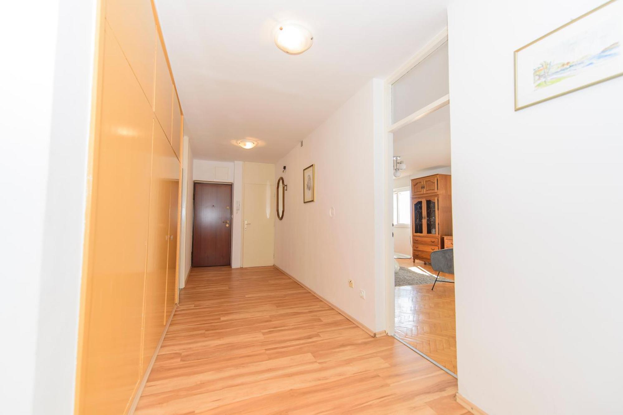 Sunny Apartment Omiš Extérieur photo